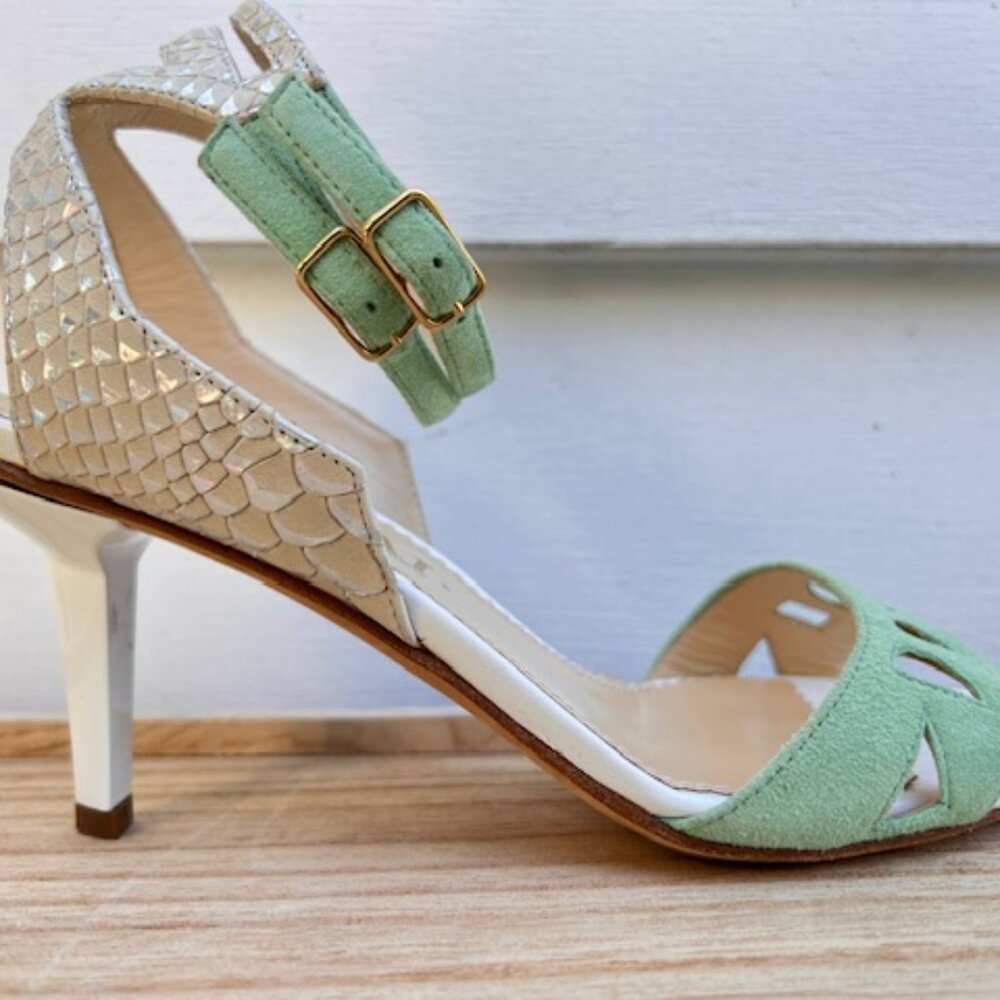 Aperlai Womens Suede Kitten Heels Sandals Size 5.5